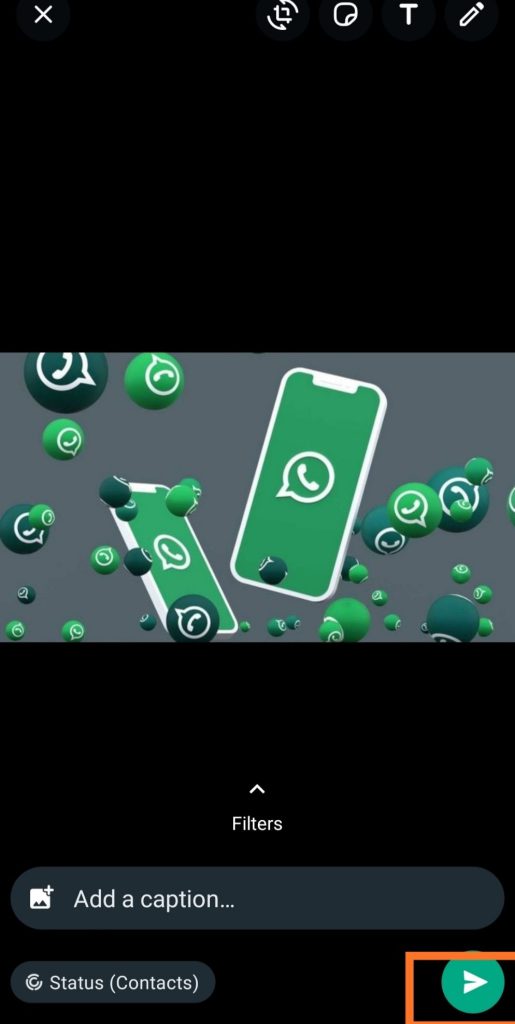 استوری گذاشتن در واتساپ
